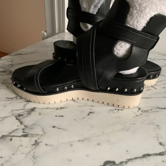 Black Gladiator Sandals 39 - Picture 5 of 10